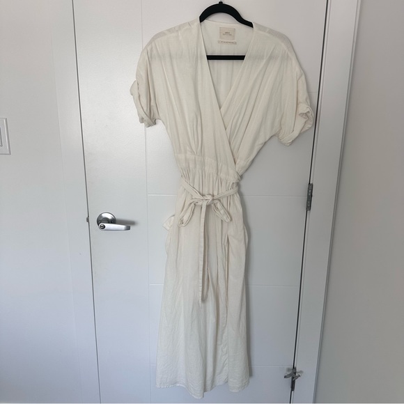 Urban Outfitters Gabrielle Linen Wrap Midi Dress Ivory - Picture 5 of 17